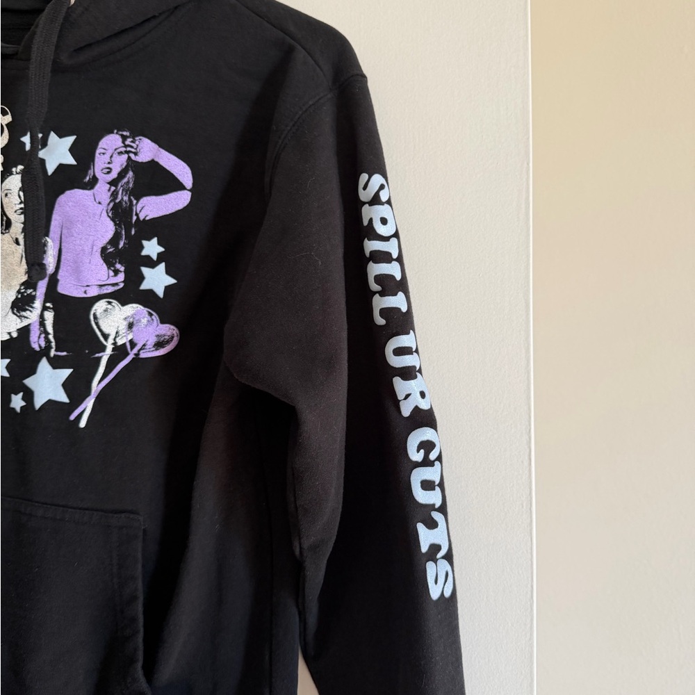 Olivia Rodrigo OR Black Purple ‘GUTS World Tour’ Hoodie size Small EUC - Picture 3 of 6